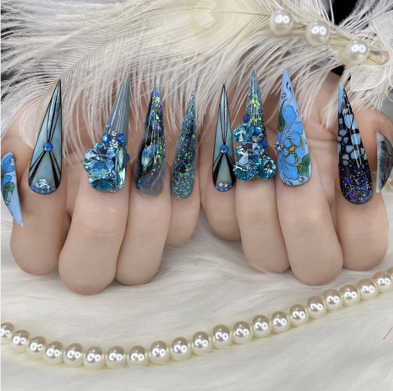 Thiết Kế Website Nail – Nghệ Thuật Làm Đẹp 5 cận cảnh nail nghệ thuật